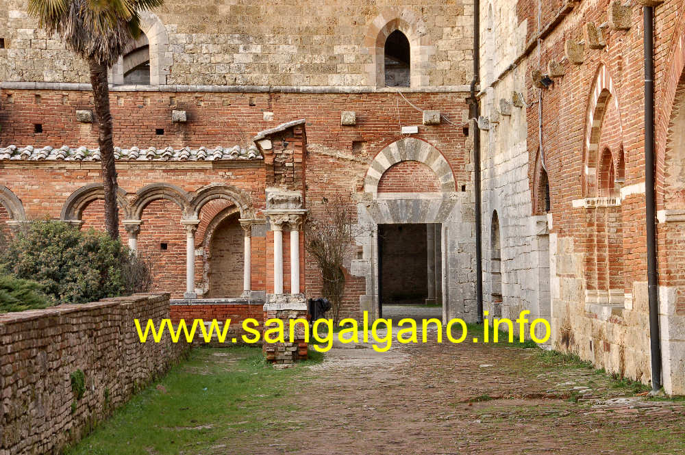 Il chiostro